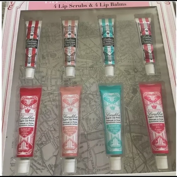 Royal Apothic 4 Lip Scrubs & 4 Lip Balms Exfoliating Perfect Lips Tubes NIB - Picture 3 of 8